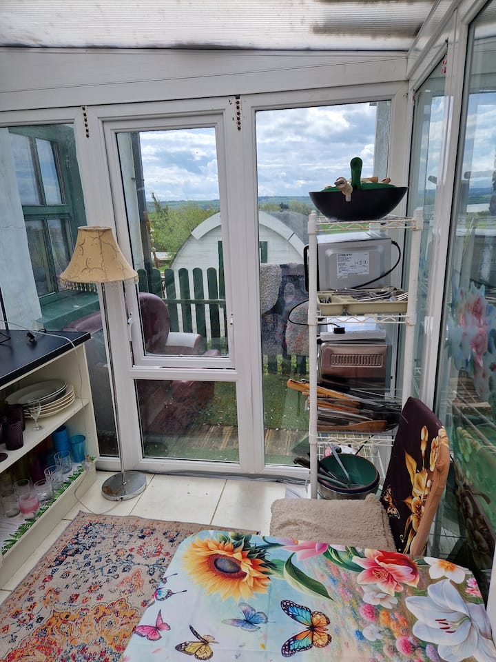 Aylroe Cabin With 4 X Double Bunk Beds - County Clare