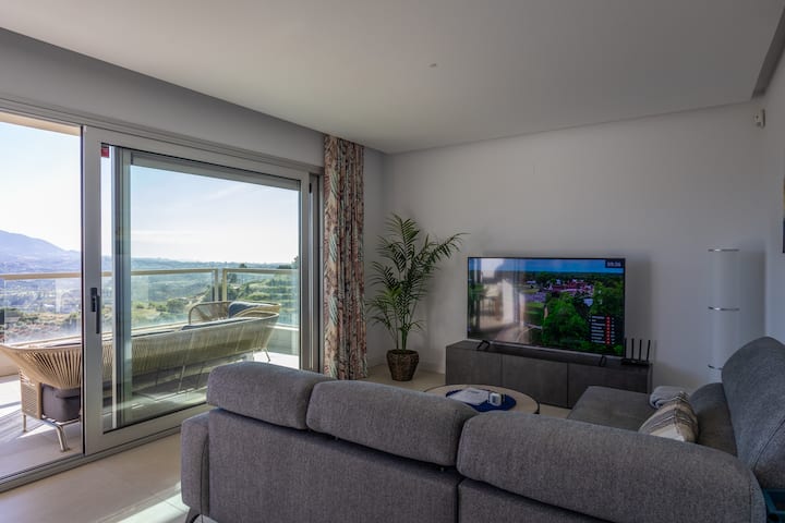 Harmony & Luxury - Stunning Views In La Cala Golf - Coín