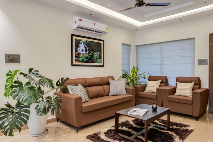 Living room image 4