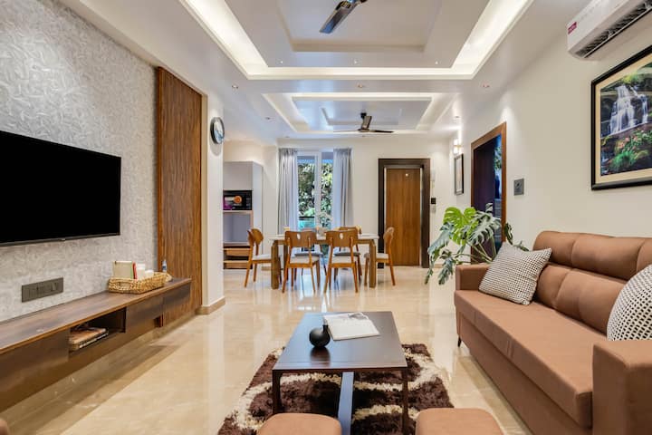 Living room image 1