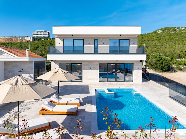 Krimovica Villas Villa A - Montenegro