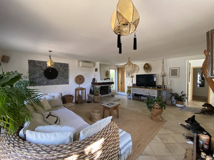 Spacieuse Maison Individuelle Vue Mer Pour Famille - Carry-le-Rouet
