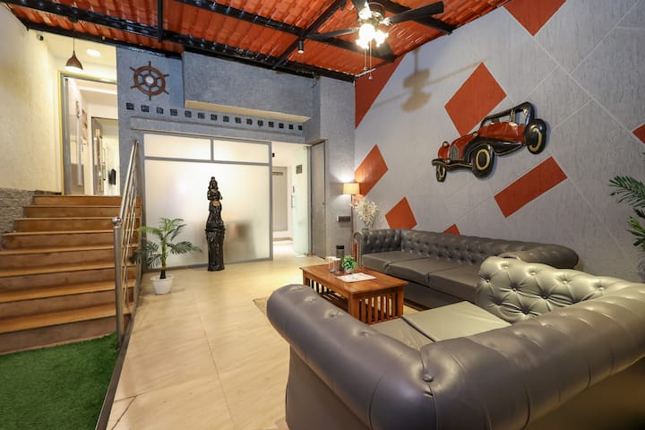 Family & Group Stay | Spacious 5 Bhk Villa Mumbai - Mumbai
