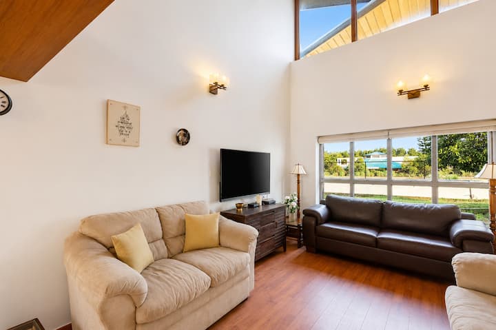 Boutique Duplex In Mini Resort |Jhirna Safari Zone - Jim Corbett National Park