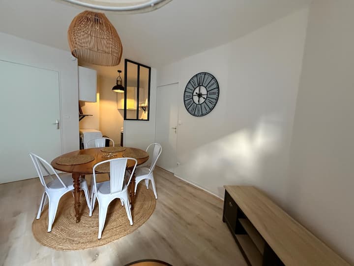 Cosy T2 – Proche Gare, Centre-ville & Tram 24h - Le Mans