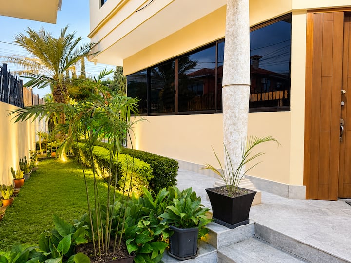 Tu Espacio Ideal En Unioro Con Piscina - El Oro