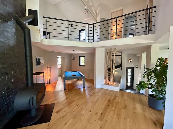 Villa Paisible Entre Piscine & Forêt - Proche Lyon - Francia