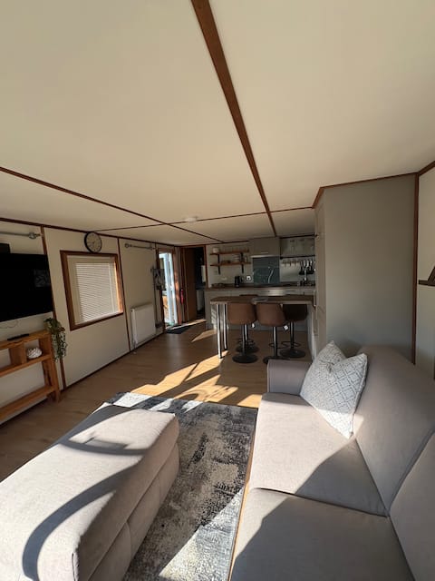 Top Airbnb: Twr Garden Retreat. in Barmouth