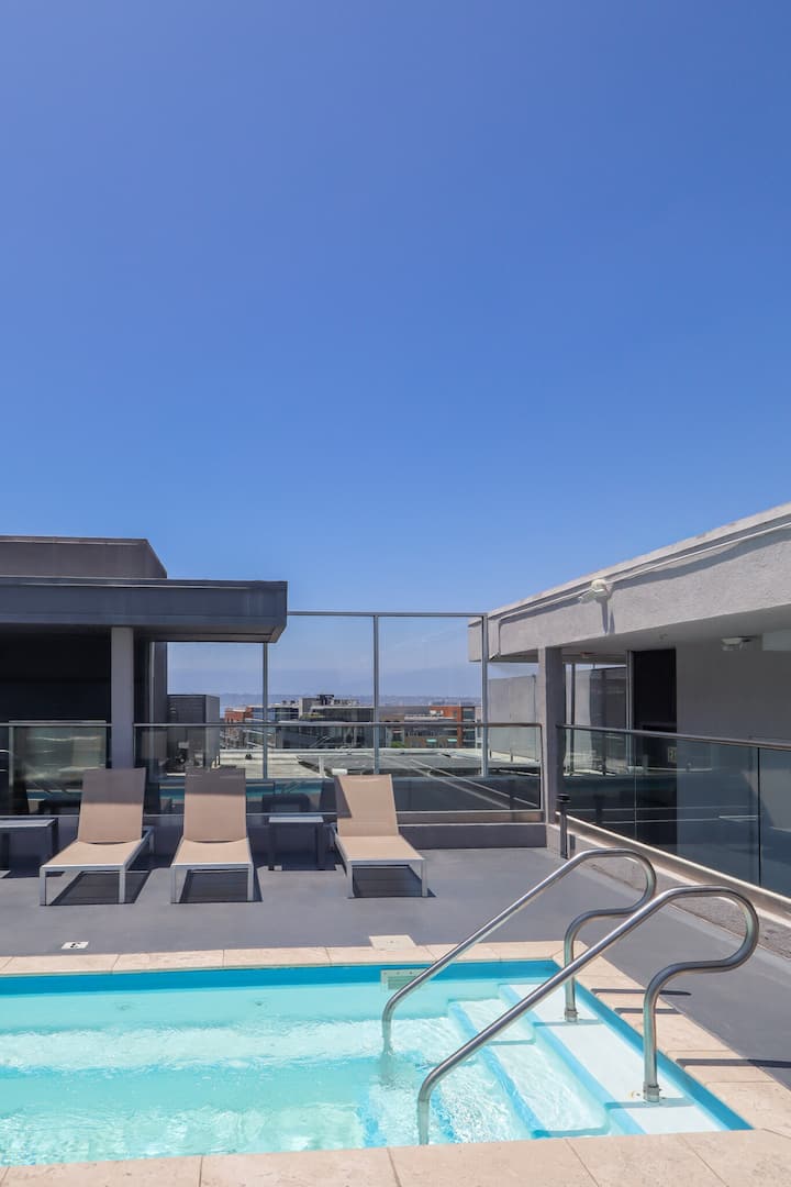 3  Solar-powered Stays| 8-min Drive To Balboa Park - San Diego, CA