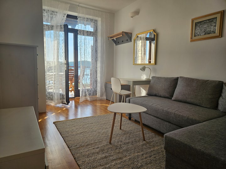 Apartment With Sea View 2 - Premantura