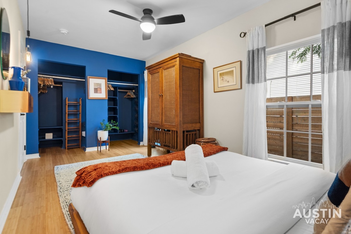 E Austin's Dreamy Blue Bungalow | Lady Bird Nearby
