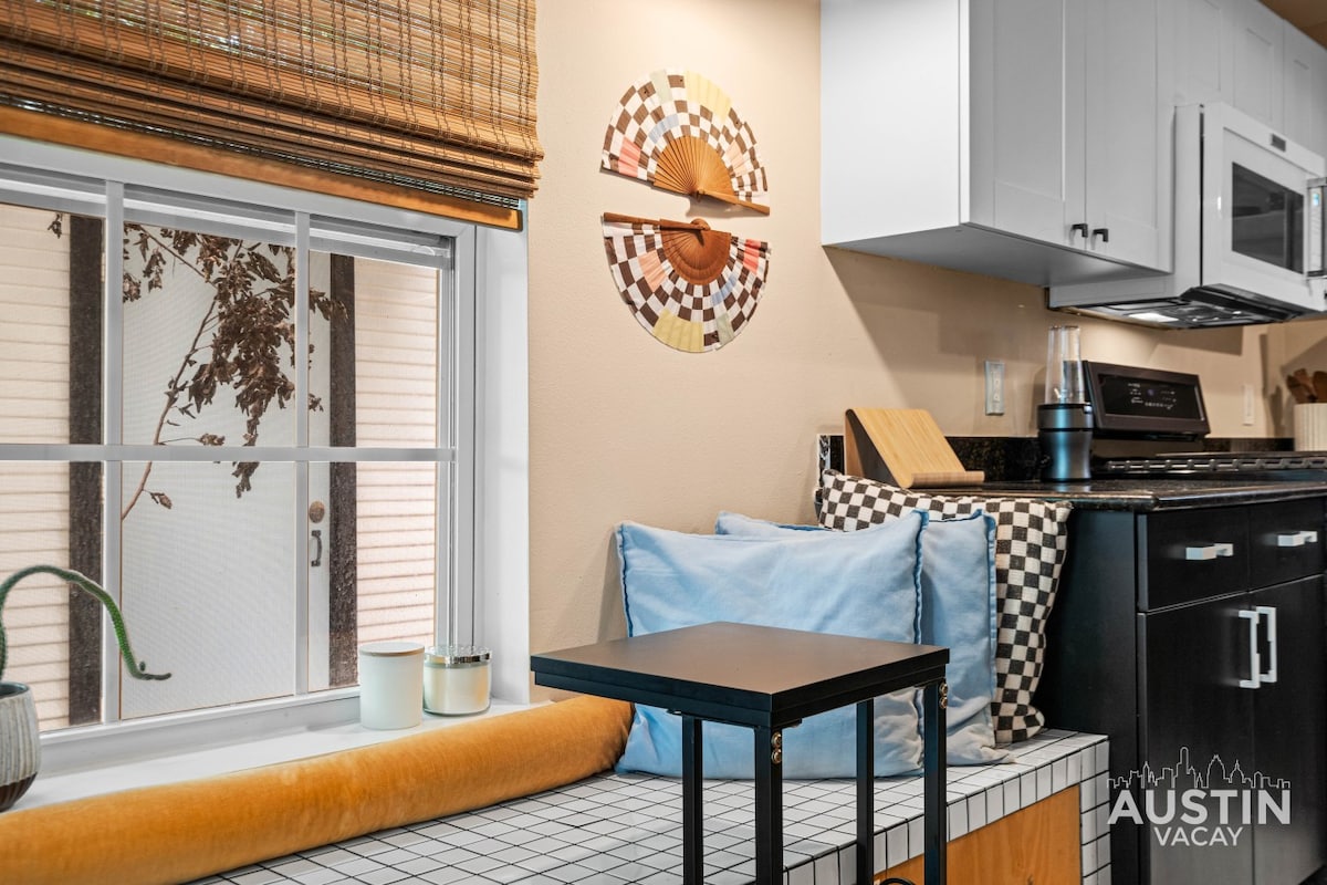 E Austin's Dreamy Blue Bungalow | Lady Bird Nearby
