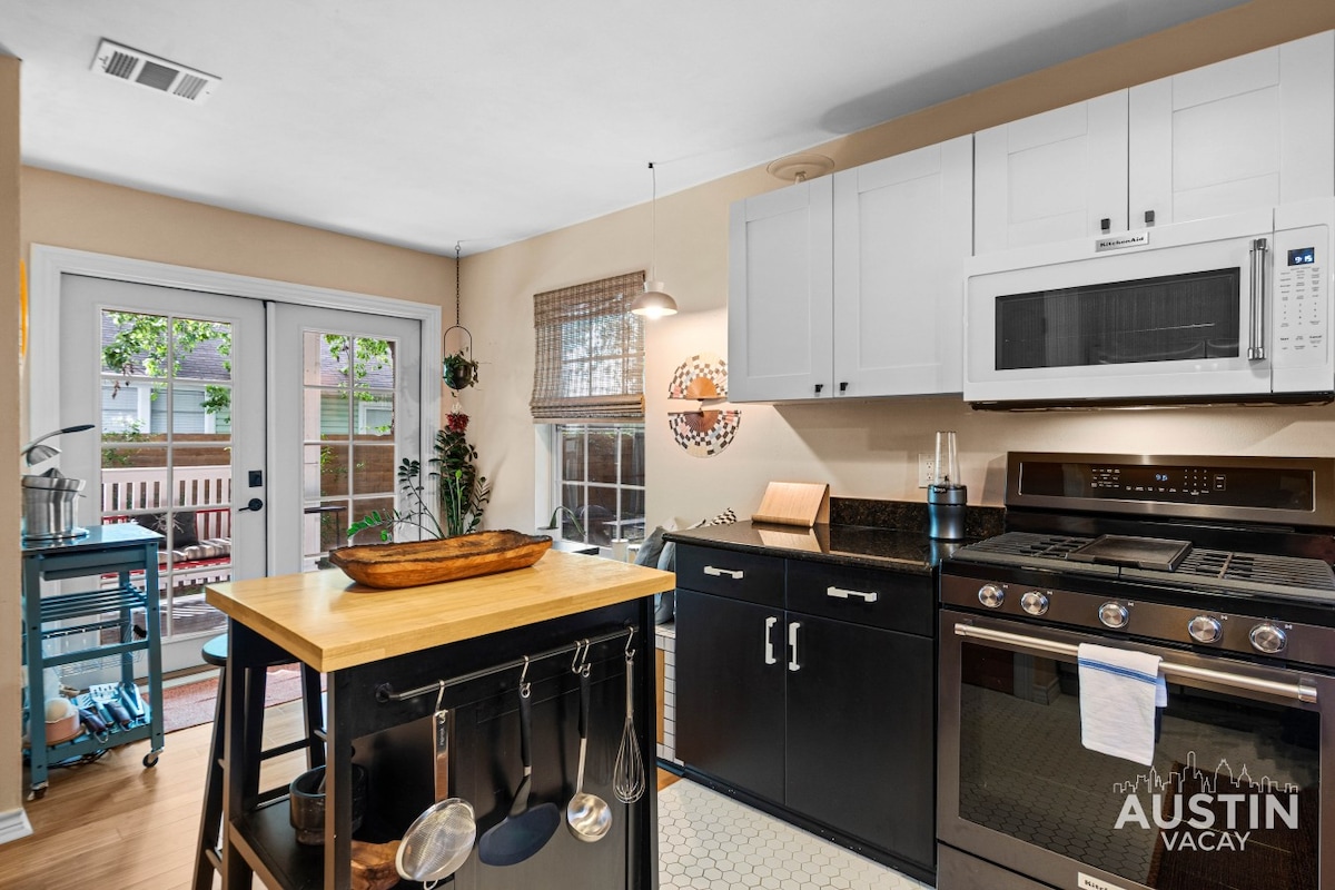 E Austin's Dreamy Blue Bungalow | Lady Bird Nearby