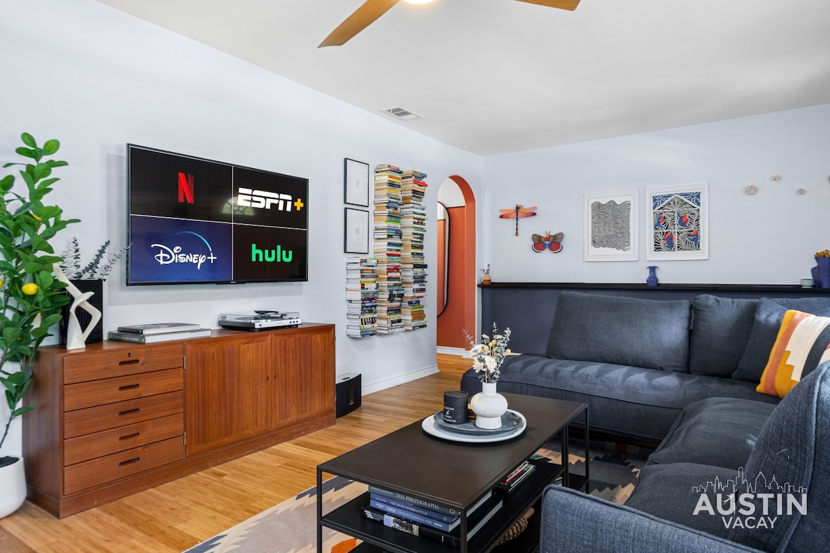 E Austin's Dreamy Blue Bungalow | Lady Bird Nearby