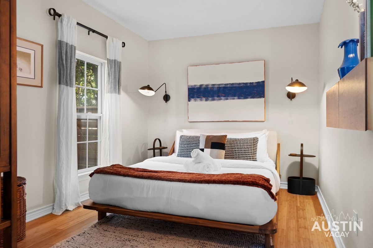 E Austin's Dreamy Blue Bungalow | Lady Bird Nearby