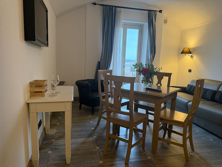 Suite Ruche Con Vista Su Asti E Le Sue Torri(n°8) - Asti