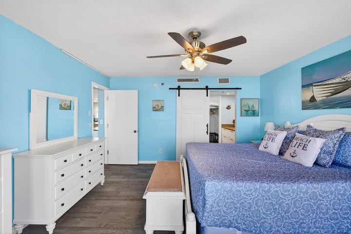 Shtëpi pushimi në Ormond Beach Airbnb buzë oqeanit VRBO me pishinë dhe apartament kondominial