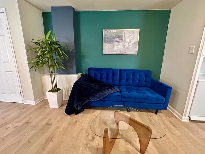 Modern Rittenhouse 1br | Sleeps 4 | Center City - Philadelphia, PA