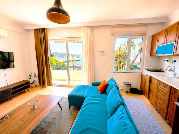 Bluetown · Sea View 2br House In Heart Of Fethiye - Fethiye