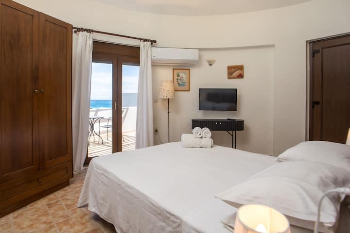 Villa Mylos Studios, Armonia - Mit Herrlichem Meerblick In Ialysos - Griechenland