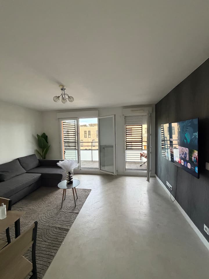 Bel Appartement F2 Lumineux Et Calme. - Épinay-sur-Seine