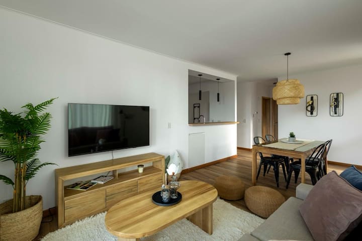 Amplio Y Confortable Departamento Con Parrilla. - San Carlos de Bariloche