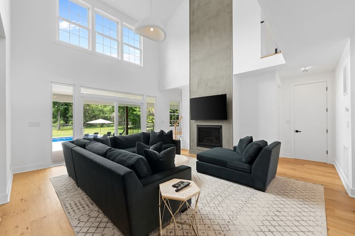 The Gathering House | North Fork Retreat - Greenport, NY