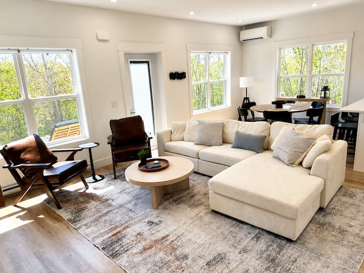 Relaxing Coastal Escape | Resort Amenities - Carters Beach