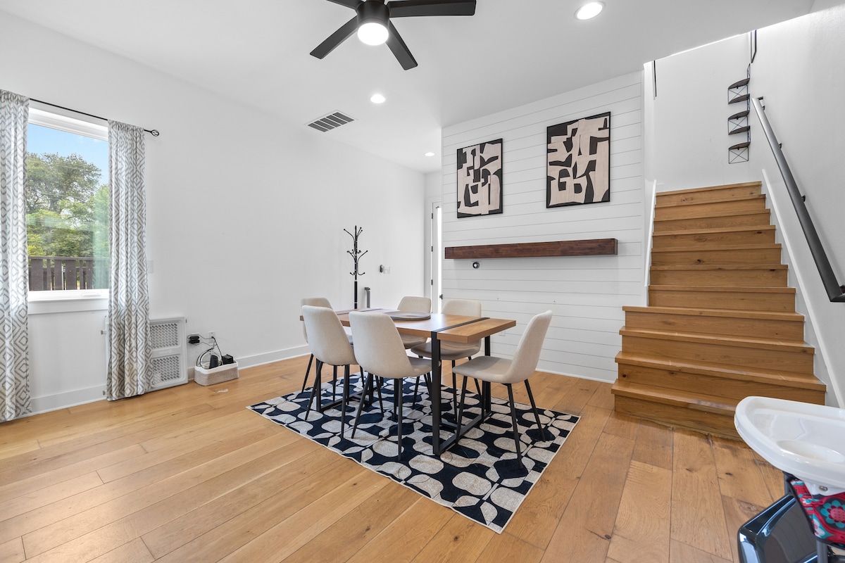 Modern 2BR East Austin Stay | Mueller & Downtown