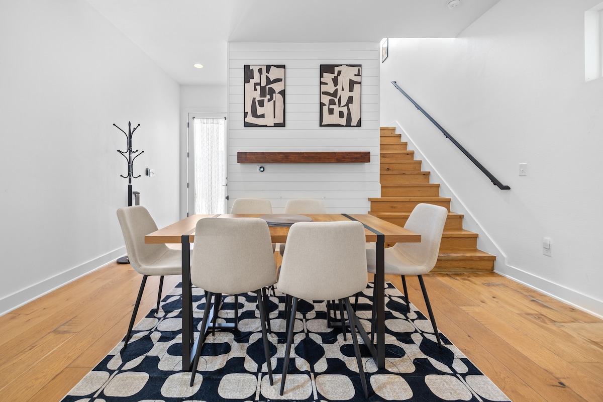 Modern 2BR East Austin Stay | Mueller & Downtown