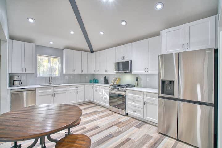 Traveling Professional Favorite |  5br Home | Gym - Broomfield, CO