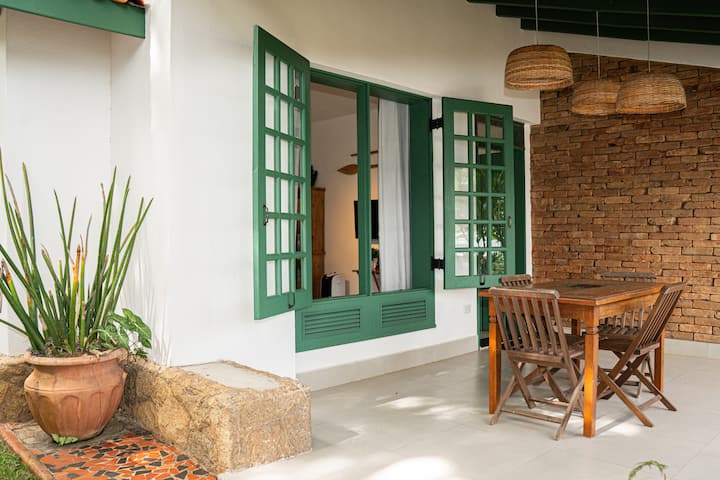 Colonial House Steps From The Sea In Historic Vila - Ilhabela