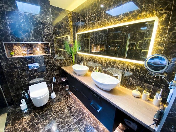 Spacious Ensuite Room In Modern Duplex Prime Spot - Celbridge
