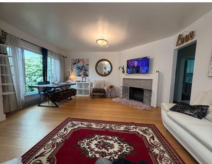 East Van Getaway - Vancouver