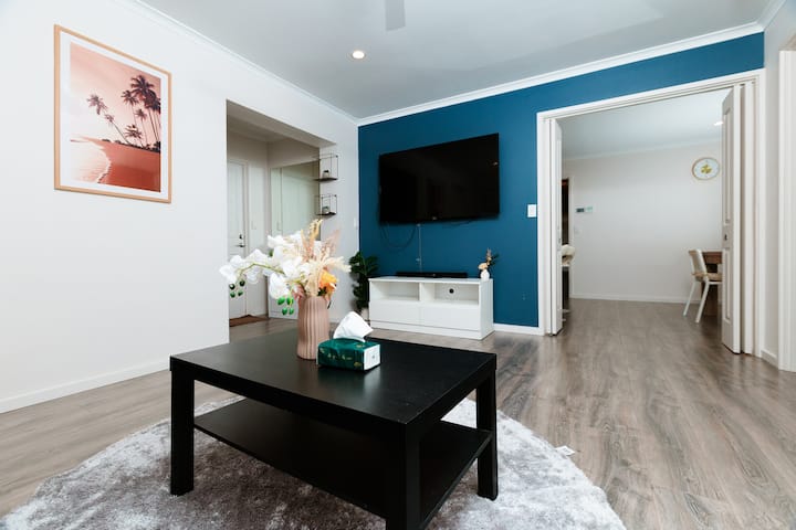Lovely House In Smithfield-new Property - One Tree Hill