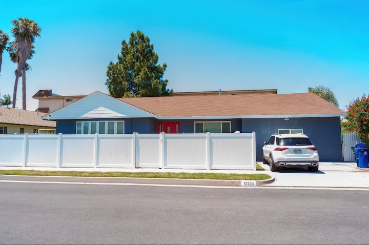 Furnished Home Near Lax & Sofi Stadium - Hawthorne, CA
