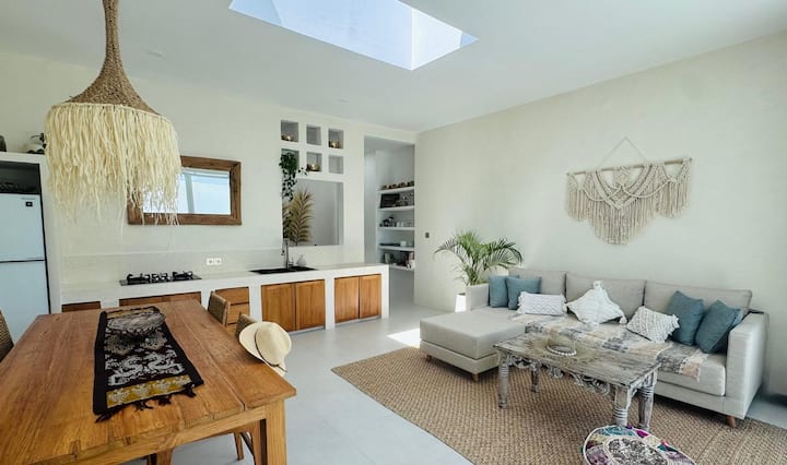Ulu Joy - 2 Bedroom Villa - Luxury Island Vibes - Uluwatu
