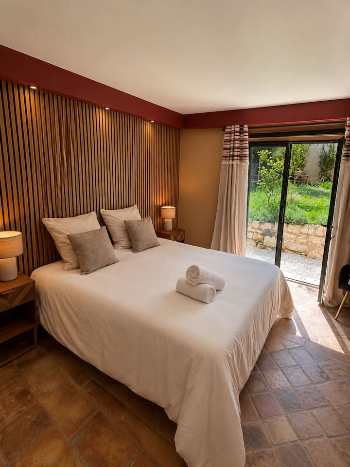 Villa Avec Piscine, Jacuzzi, Barbecue - Cagnes-sur-Mer