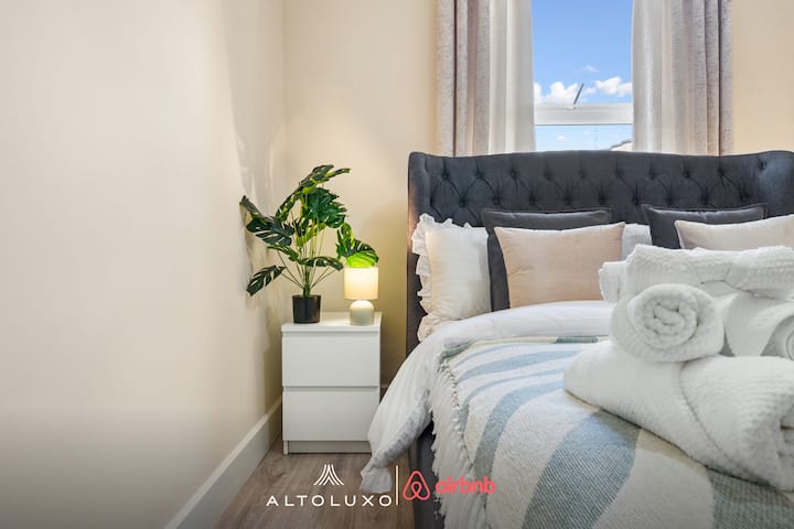 Spavaća soba 3 u AltoLuxo Short Lets & Serviced Accommodation
