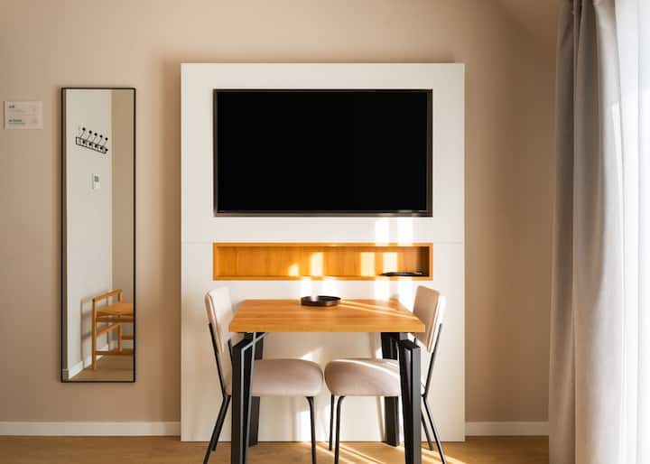 Limehome Berlin Klosterstraße | Suite Barrier Free - Berlin