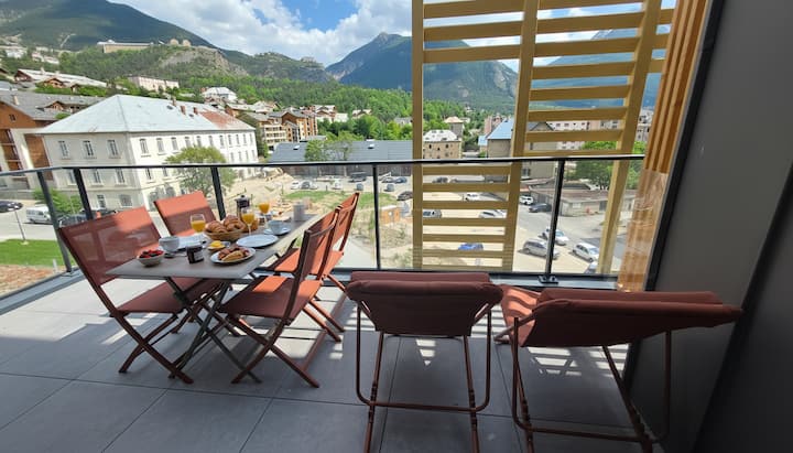 Appartement Neuf Lumineux Avec Terrasse Plein Sud - Briançon