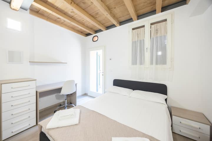 Borgo San Pietro Garden, Bologna By Short Holidays - Bologna