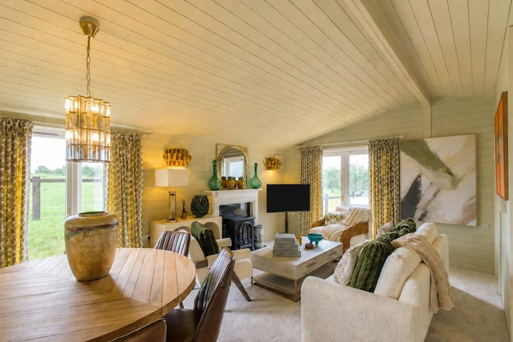 The Paddock Lodge - Oakham