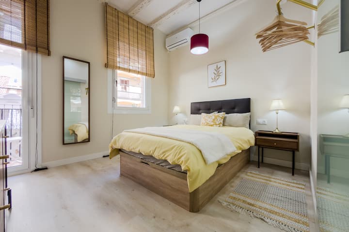 Apartamento De 2 Habitaciones Dobles Zona Céntrica - Barcelona