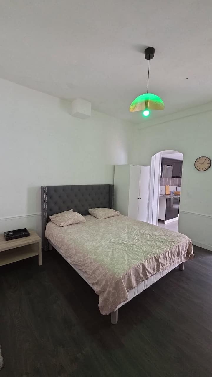 Appartement 2 Lits Doubles - Saint-Quentin