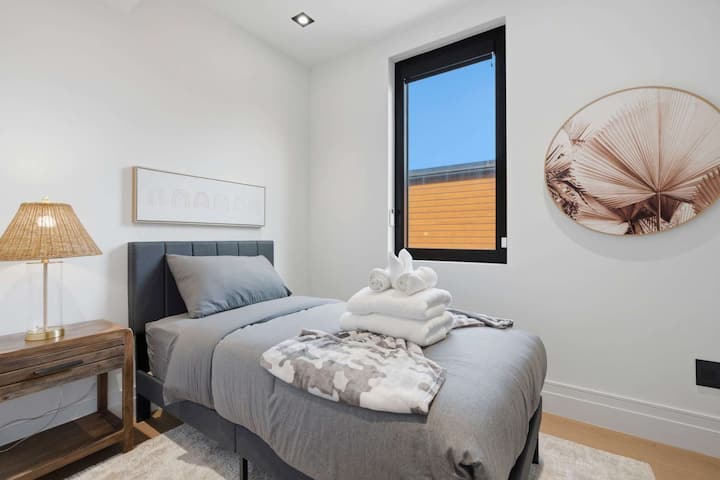 Chambre confortable avec des draps de qualité hôtelière