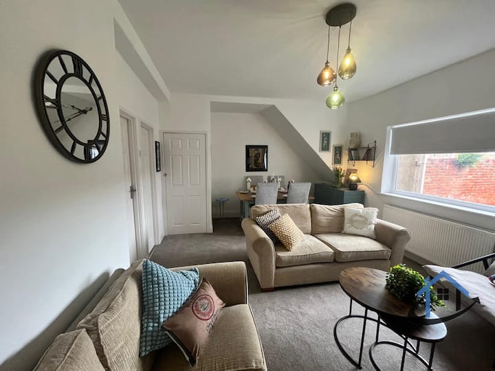 Flat, Sleeps 4, Central, Parking (Ground Floor) - Morpeth