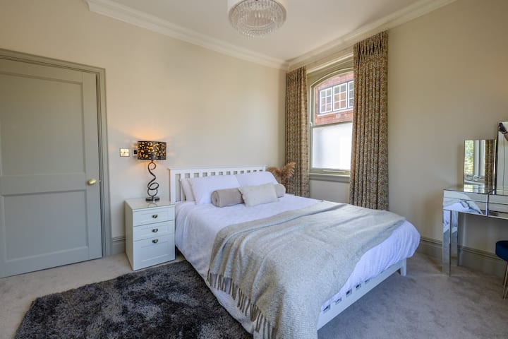 New 1 Bed Flat In Lincoln City With Parking! - Lincoln