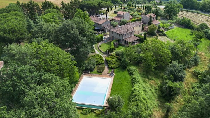 Casa Unikko - Elegant House In Piegaro - Umbria