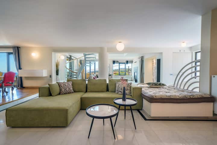 Sea View Villa With Elevator & Heated Indoor Pool - Crete